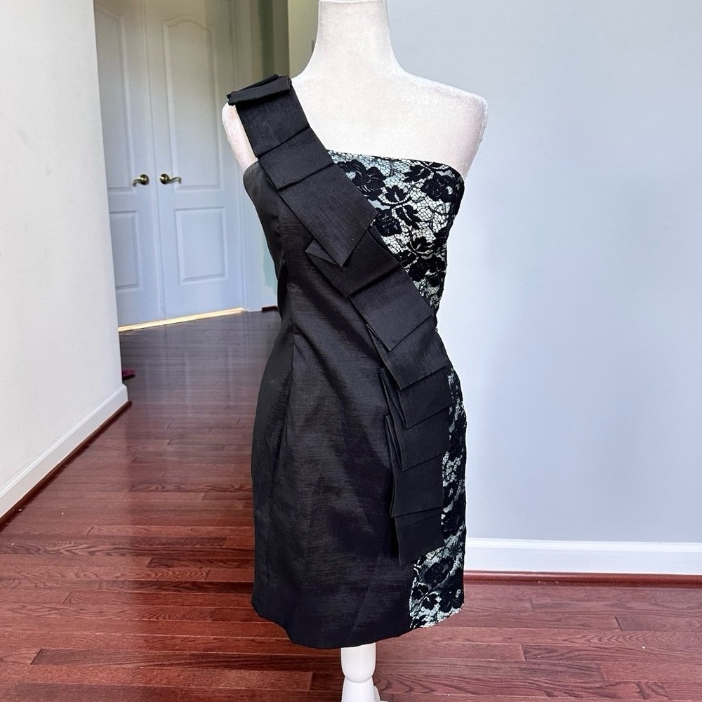 Jessica McClintock Black and White One-Shoulder Mini Dress